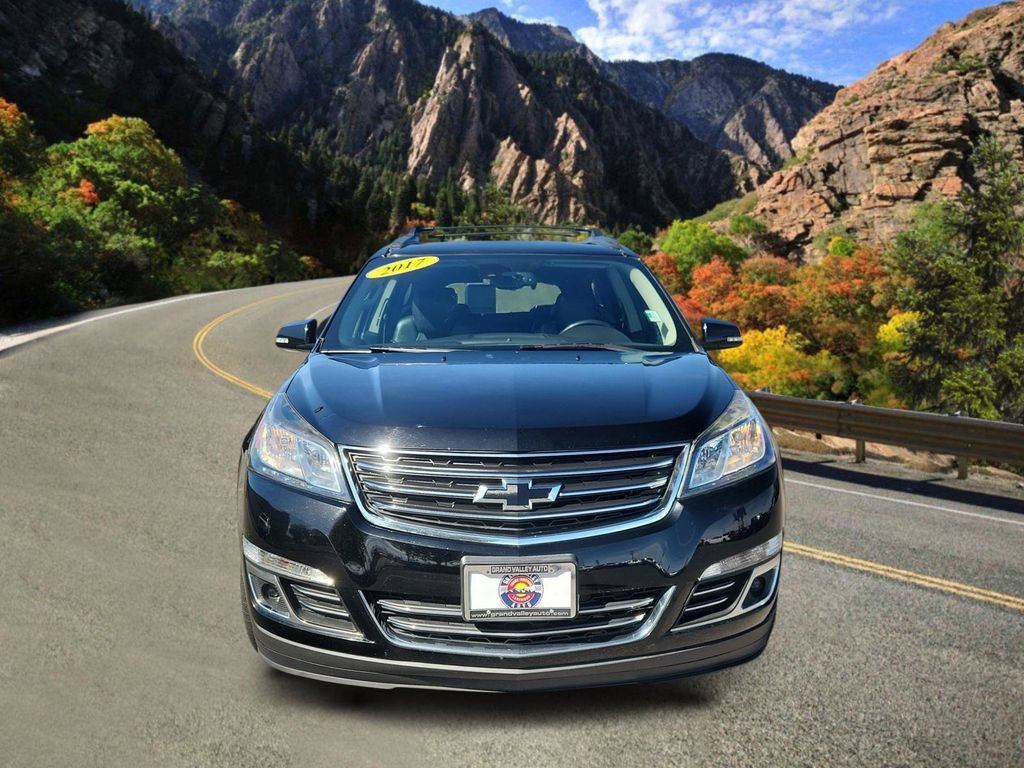 Used 2017 Chevrolet Traverse Premier AWD/4WD image 6