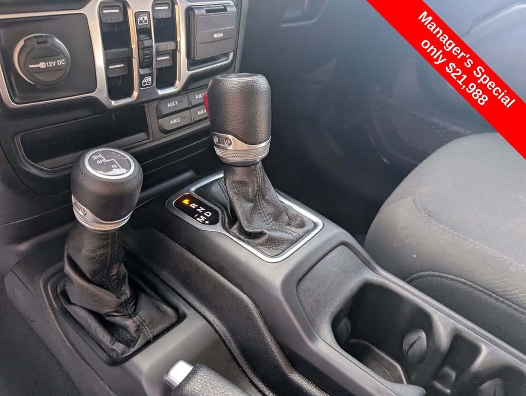 Used 2022 Jeep Wrangler Unlimited Sport AWD/4WD image 19