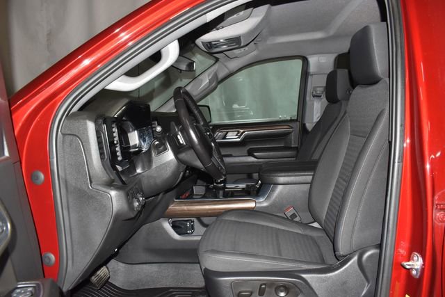 Used 2023 Chevrolet Silverado 1500 RST w/ Z71 Off-Road Package image 13