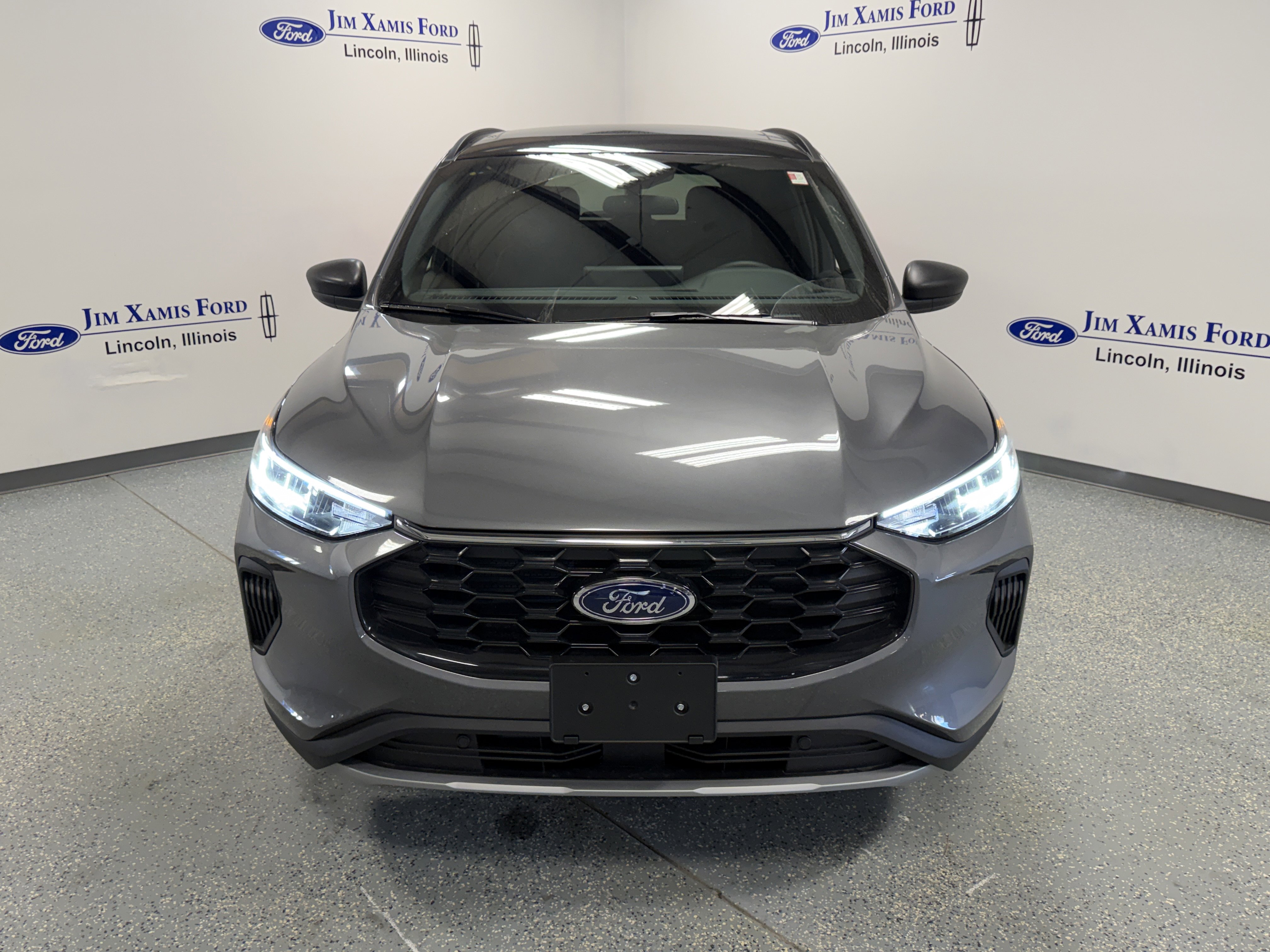 New 2026 Ford Escape ST-Line w/ Tech Pack #1 image 2