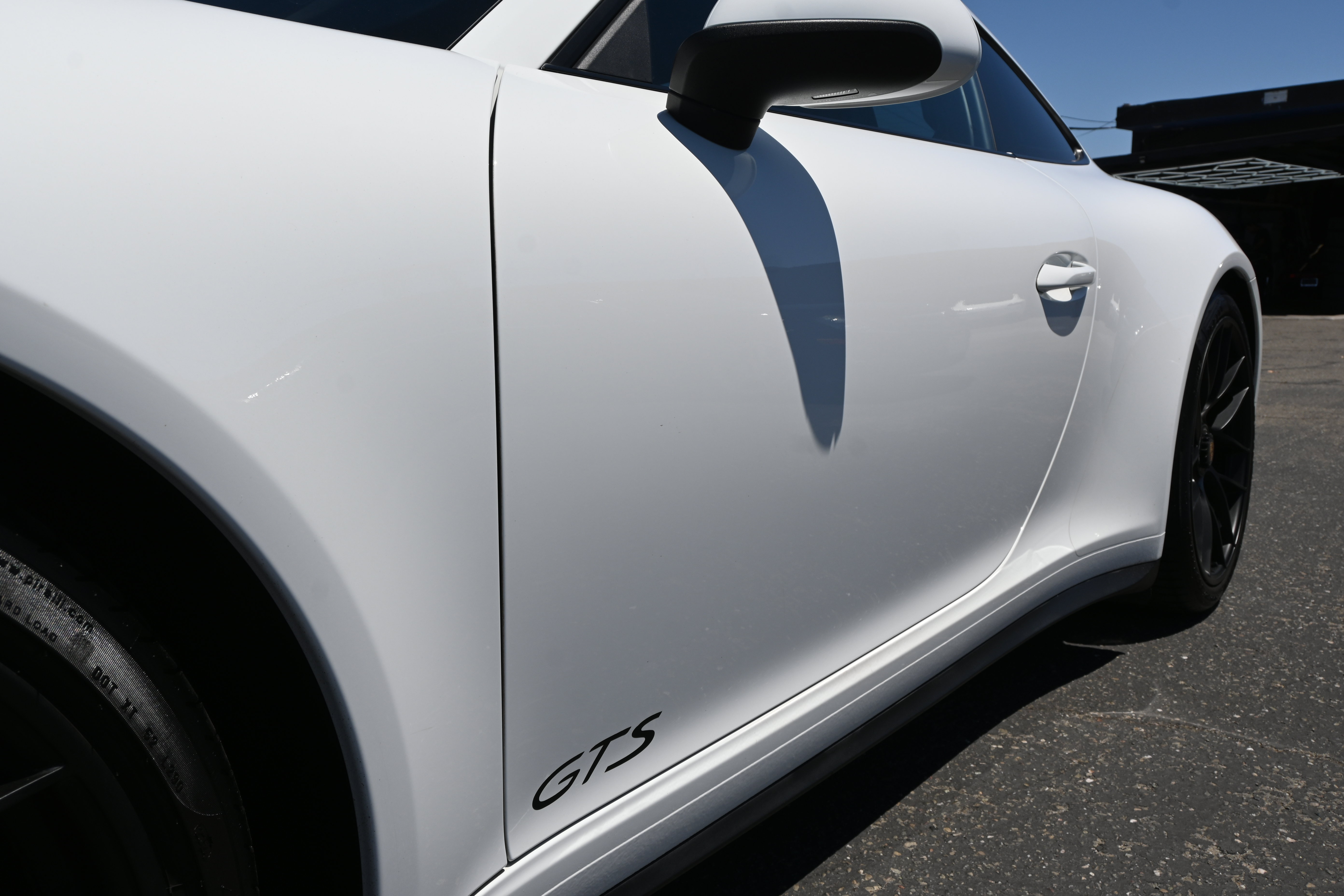 Used 2018 Porsche 911 GT3 RS image 16