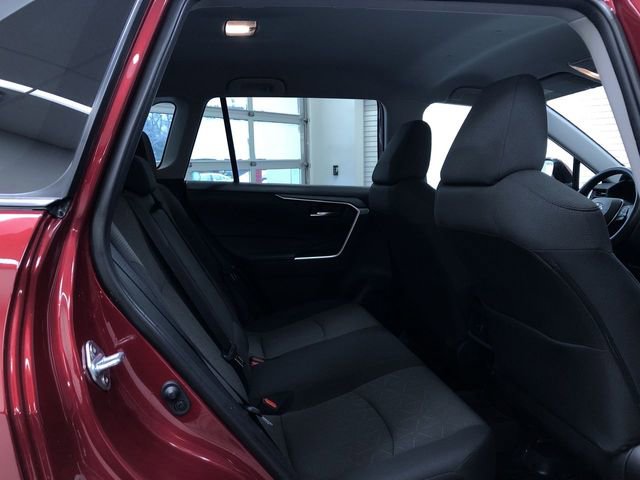 Certified 2021 Toyota RAV4 XLE image 21