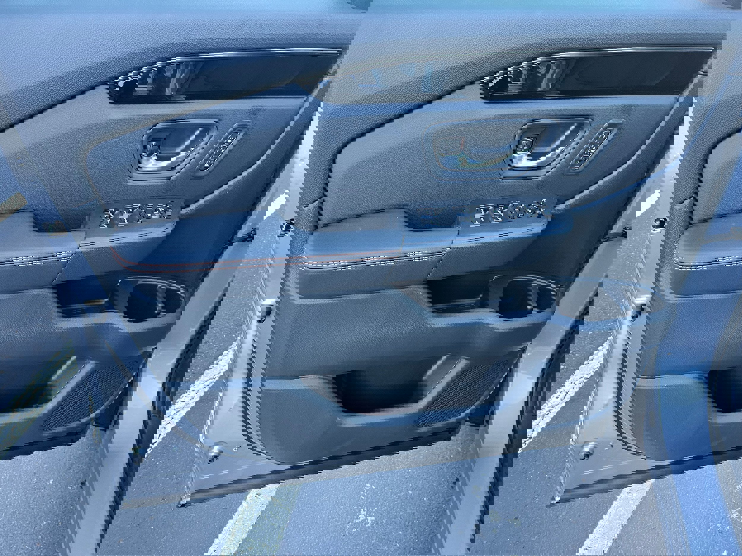 New 2025 Honda Pilot TrailSport image 9