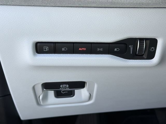 New 2026 Jeep Cherokee Laredo image 28