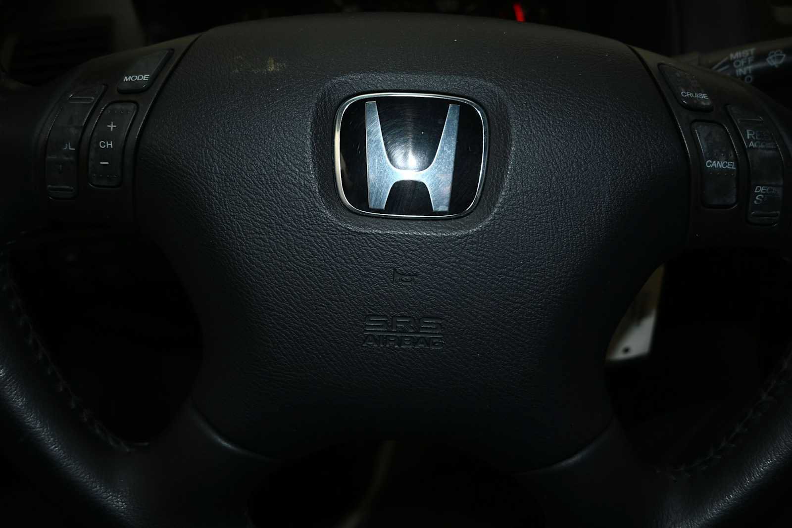 Used 2004 Honda Accord EX image 11