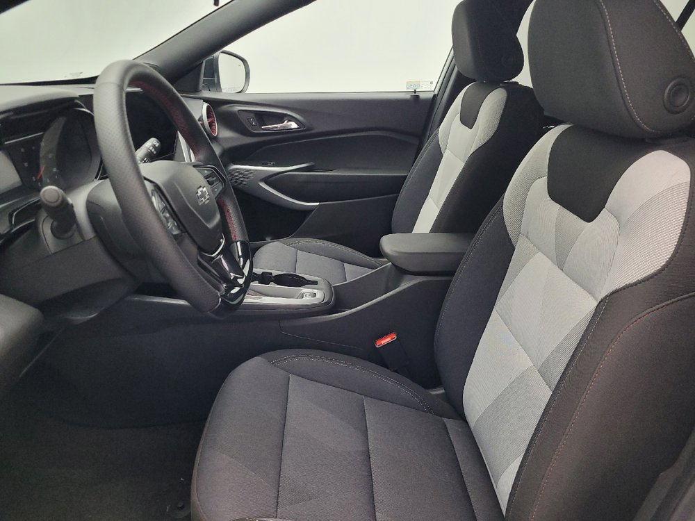 Used 2024 Chevrolet Trax RS w/ Driver Confidence Package image 17