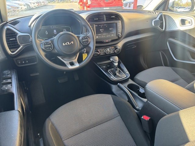Certified 2024 Kia Soul LX w/ Option Group 015 image 13