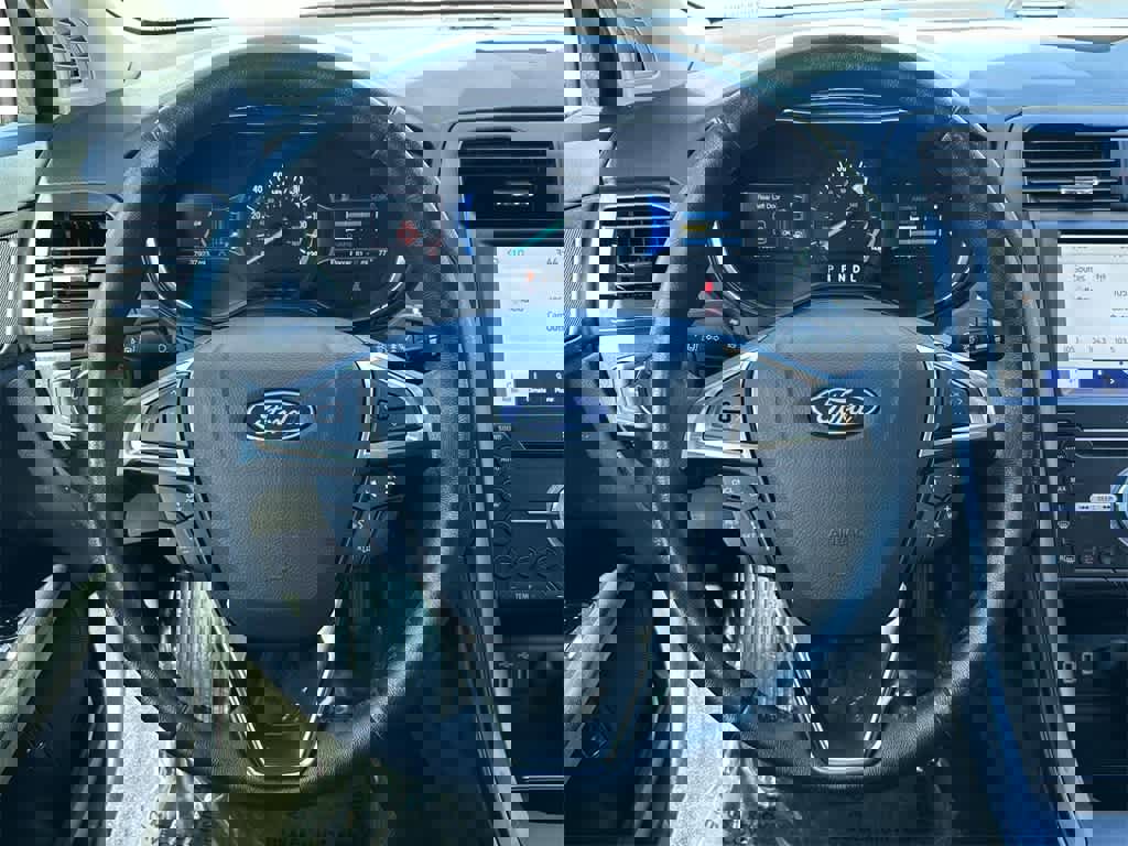 Used 2020 Ford Fusion Energi Titanium image 20