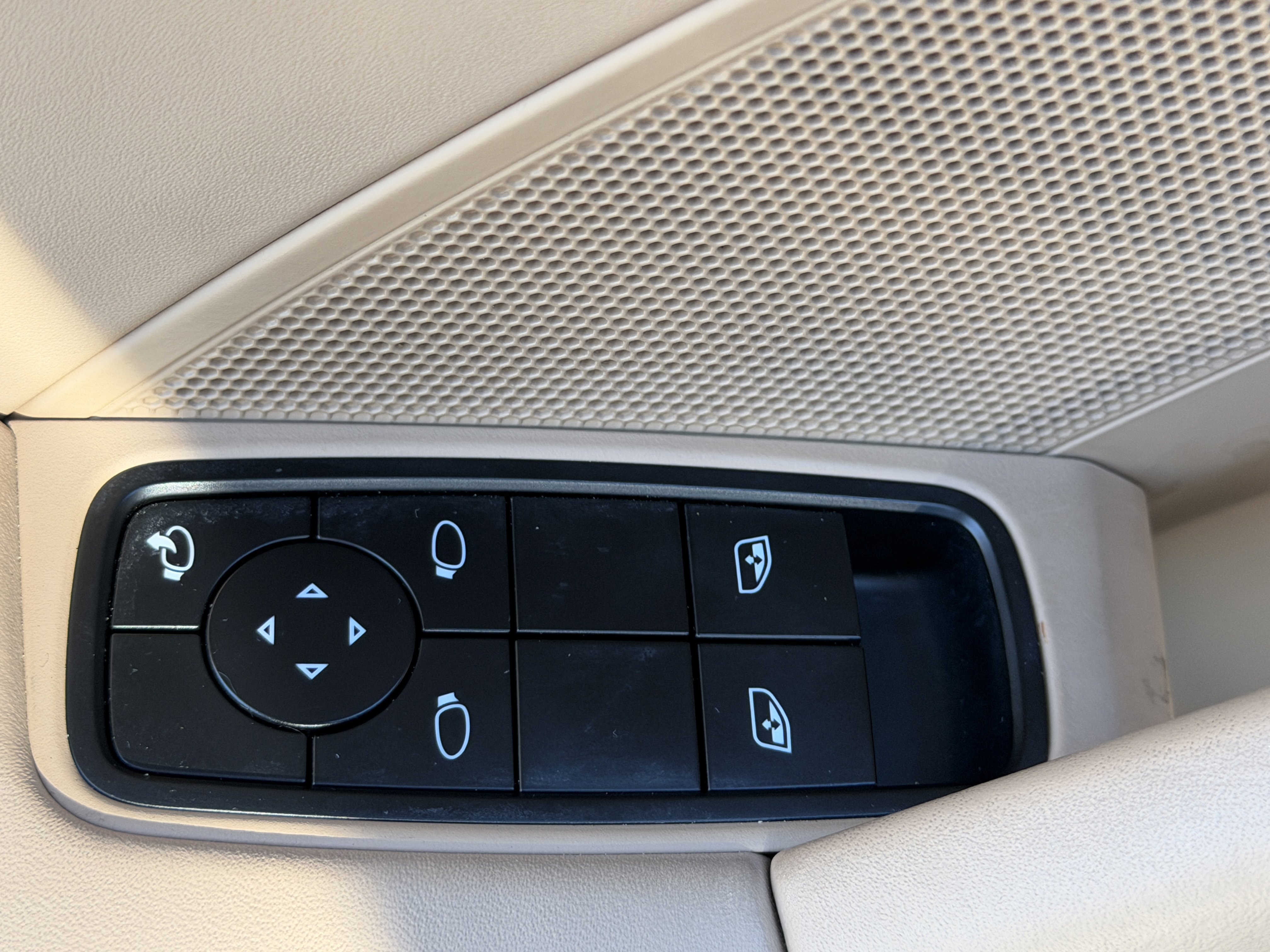 Certified 2022 Porsche 911 Turbo S image 21