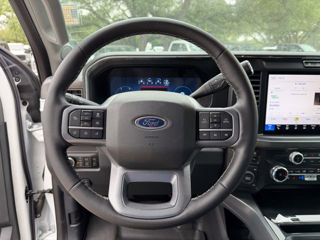 Used 2025 Ford F350 Lariat w/ Lariat Ultimate Package AWD/4WD image 13