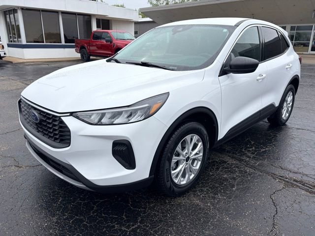 Used 2024 Ford Escape Active w/ Tech Pack #1 AWD/4WD image 7