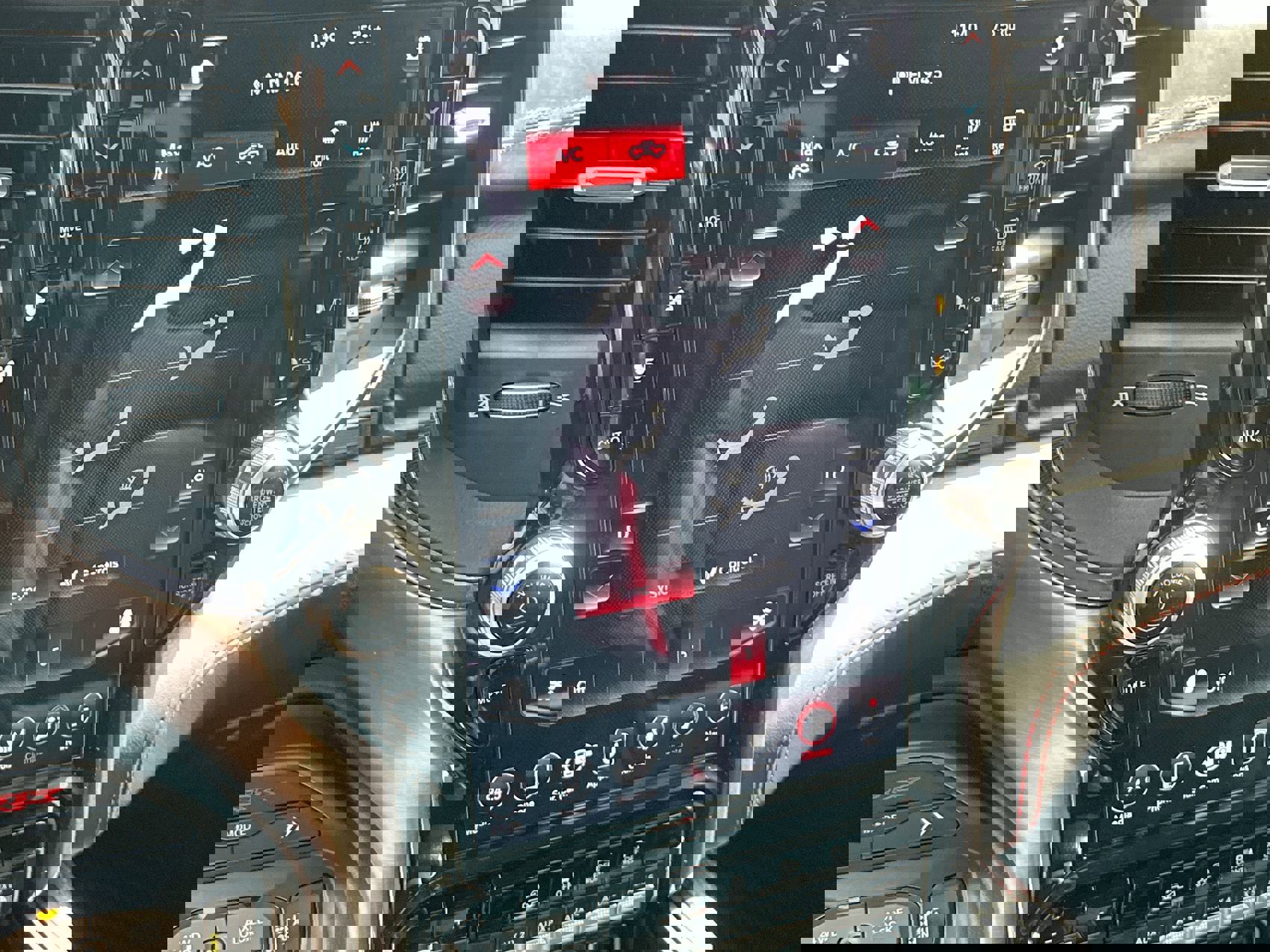 Used 2021 RAM 1500 TRX w/ TRX Level 2 Equipment Group AWD/4WD image 19