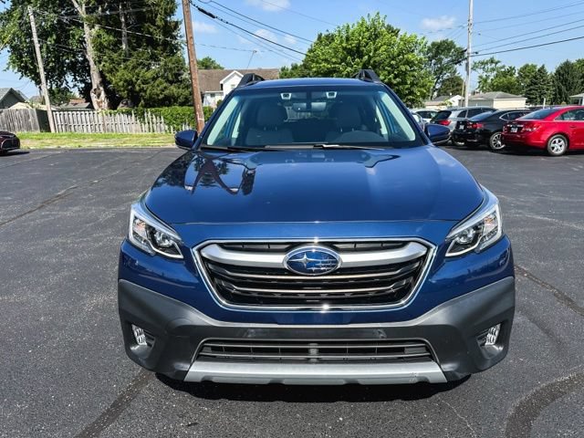 Used 2022 Subaru Outback Limited AWD/4WD image 2