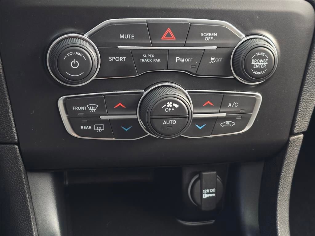 Used 2023 Dodge Charger R/T w/ Cold Weather Package image 21