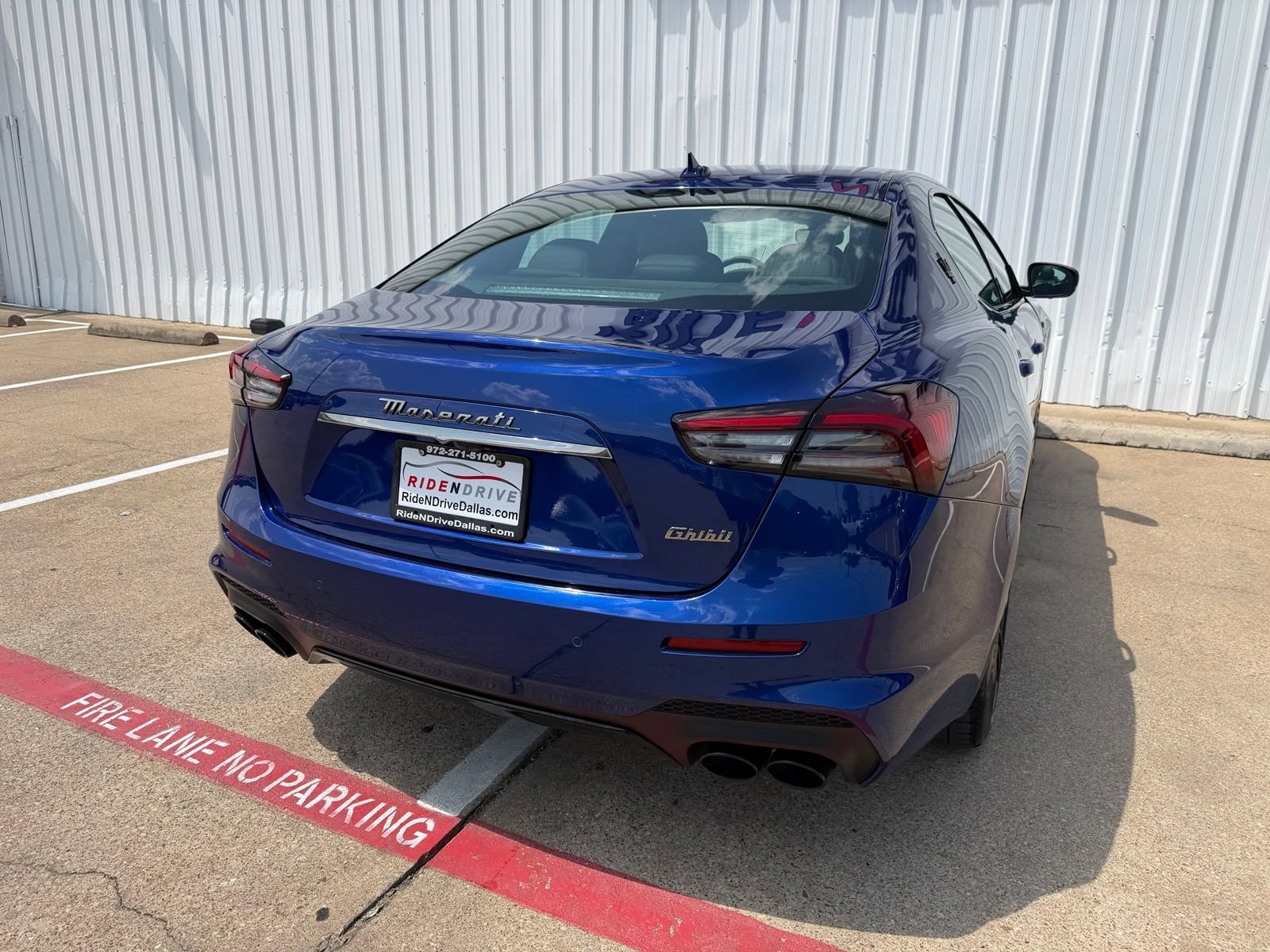 Used 2023 Maserati Ghibli Modena RWD image 6