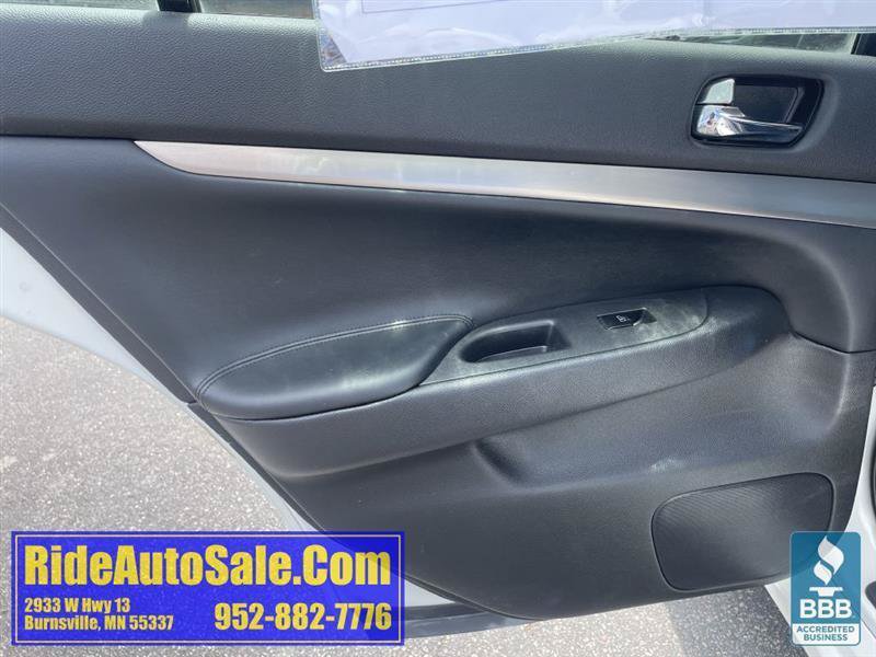 Used 2012 INFINITI G37 x Sedan w/ Premium Pkg AWD/4WD image 11