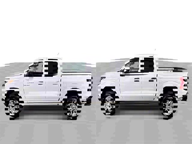 Used 2024 Chevrolet Colorado W/T image 5