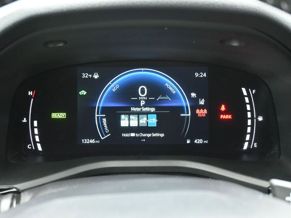 Used 2025 Toyota Camry SE w/ Convenience Package FWD image 21