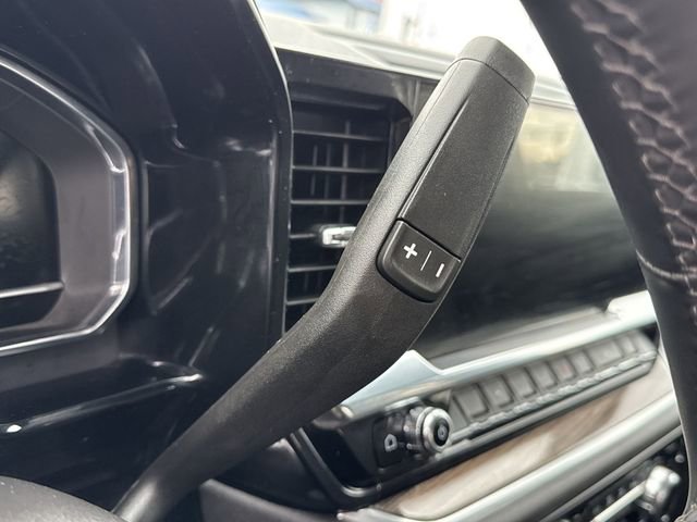 Used 2025 GMC Sierra 1500 Elevation image 13