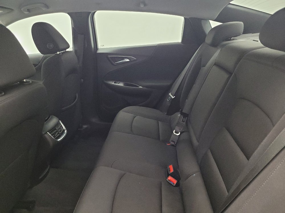Used 2023 Chevrolet Malibu LT FWD image 18