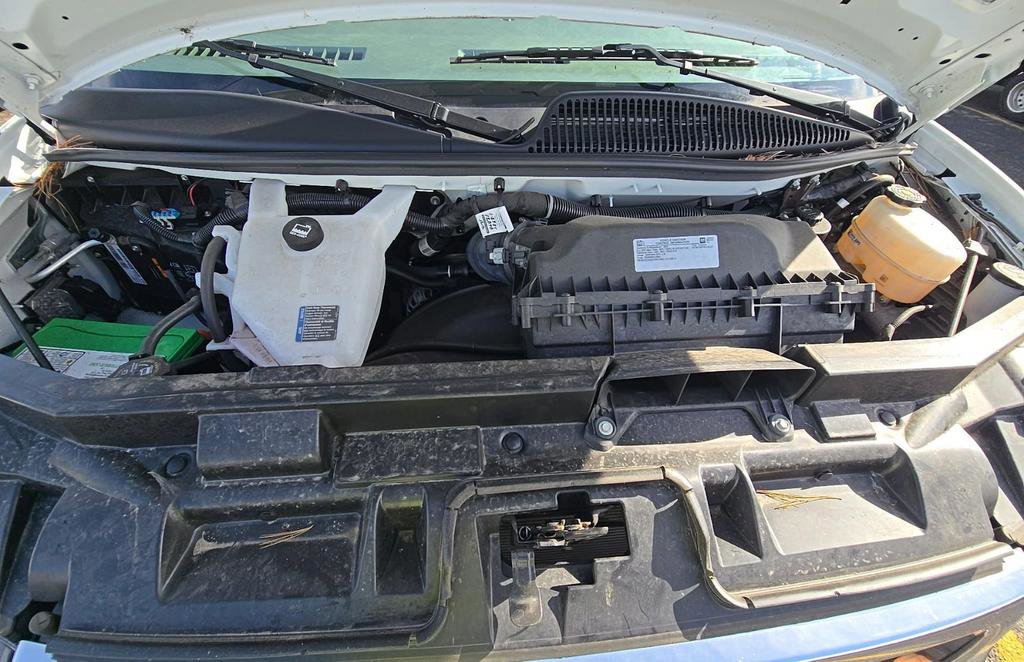 Used 2024 GMC Savana 2500 w/ Driver Convenience Package RWD image 17