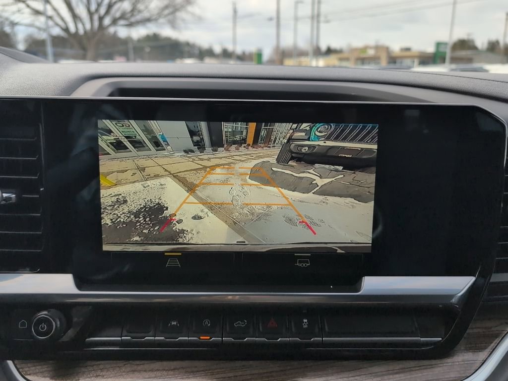 Used 2022 Chevrolet Silverado 1500 LT image 35