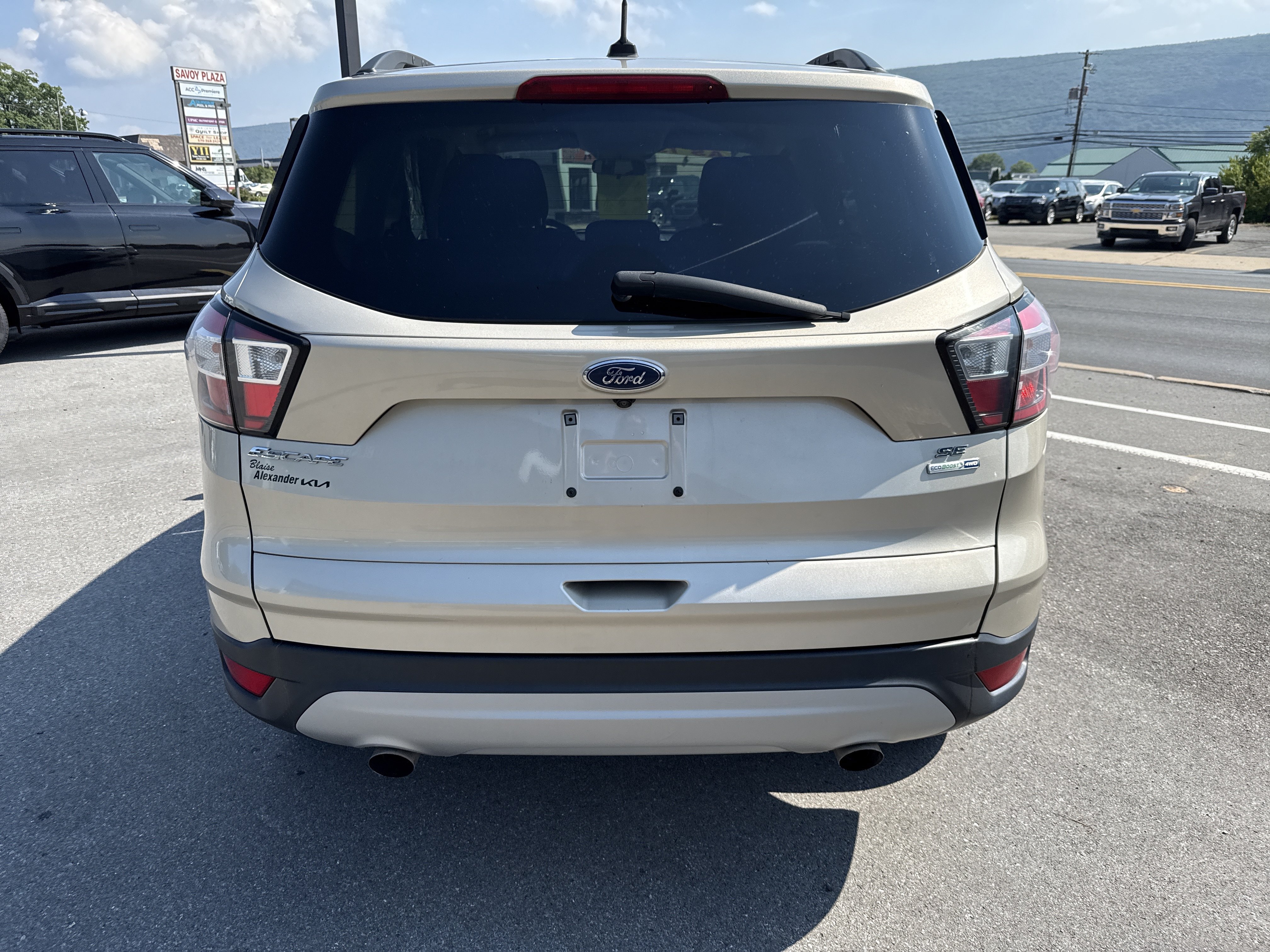 Used 2018 Ford Escape SE AWD/4WD image 4