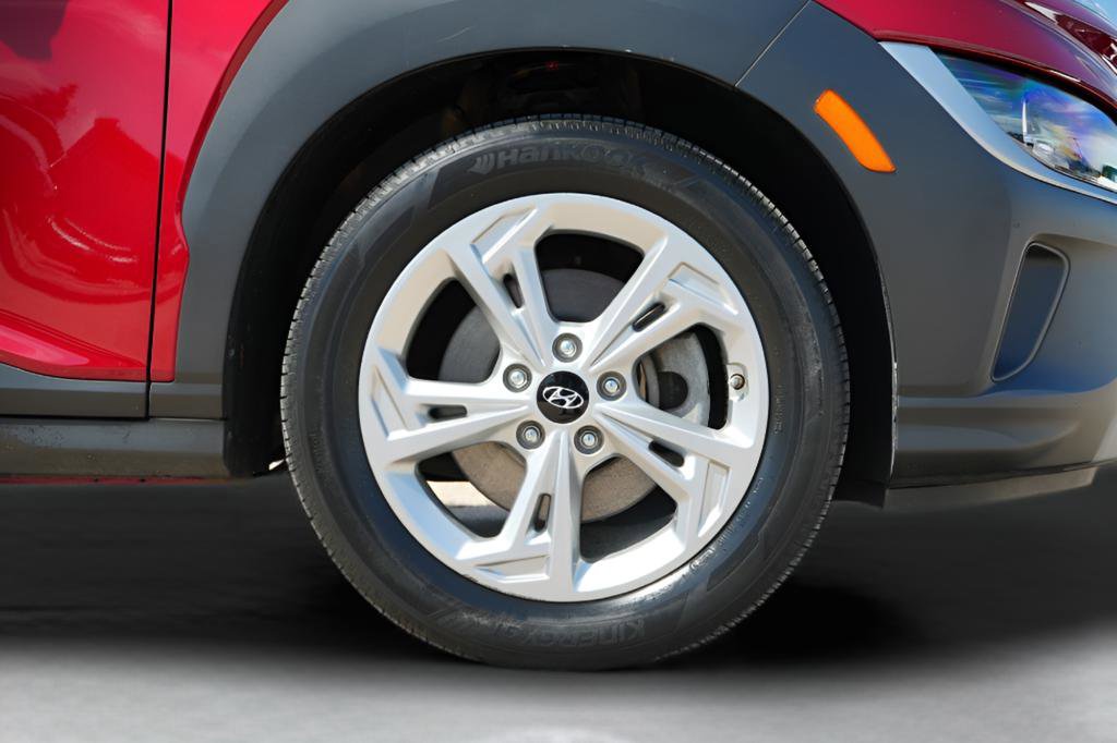 Certified 2023 Hyundai Kona SEL w/ Convenience Package AWD/4WD image 9