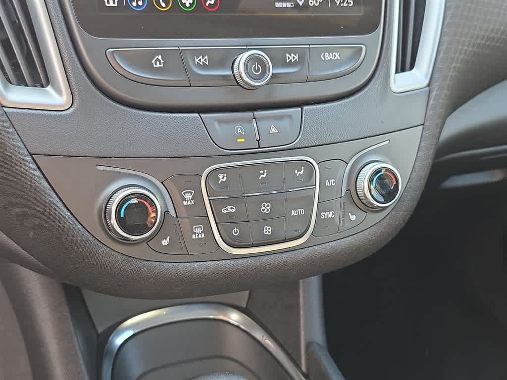 Used 2023 Chevrolet Malibu LT FWD image 38