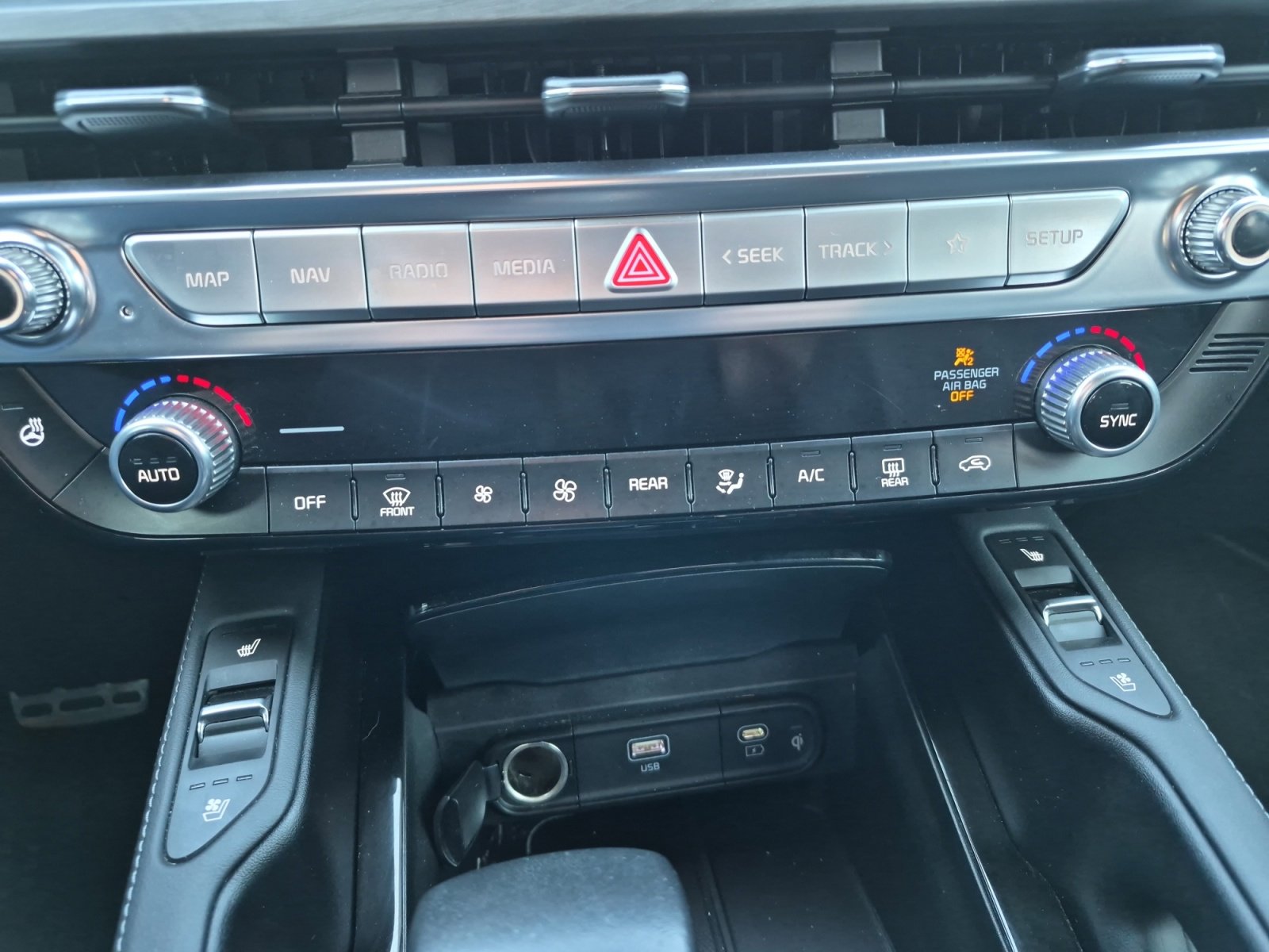 Used 2024 Kia Telluride SX Prestige X-Pro image 18