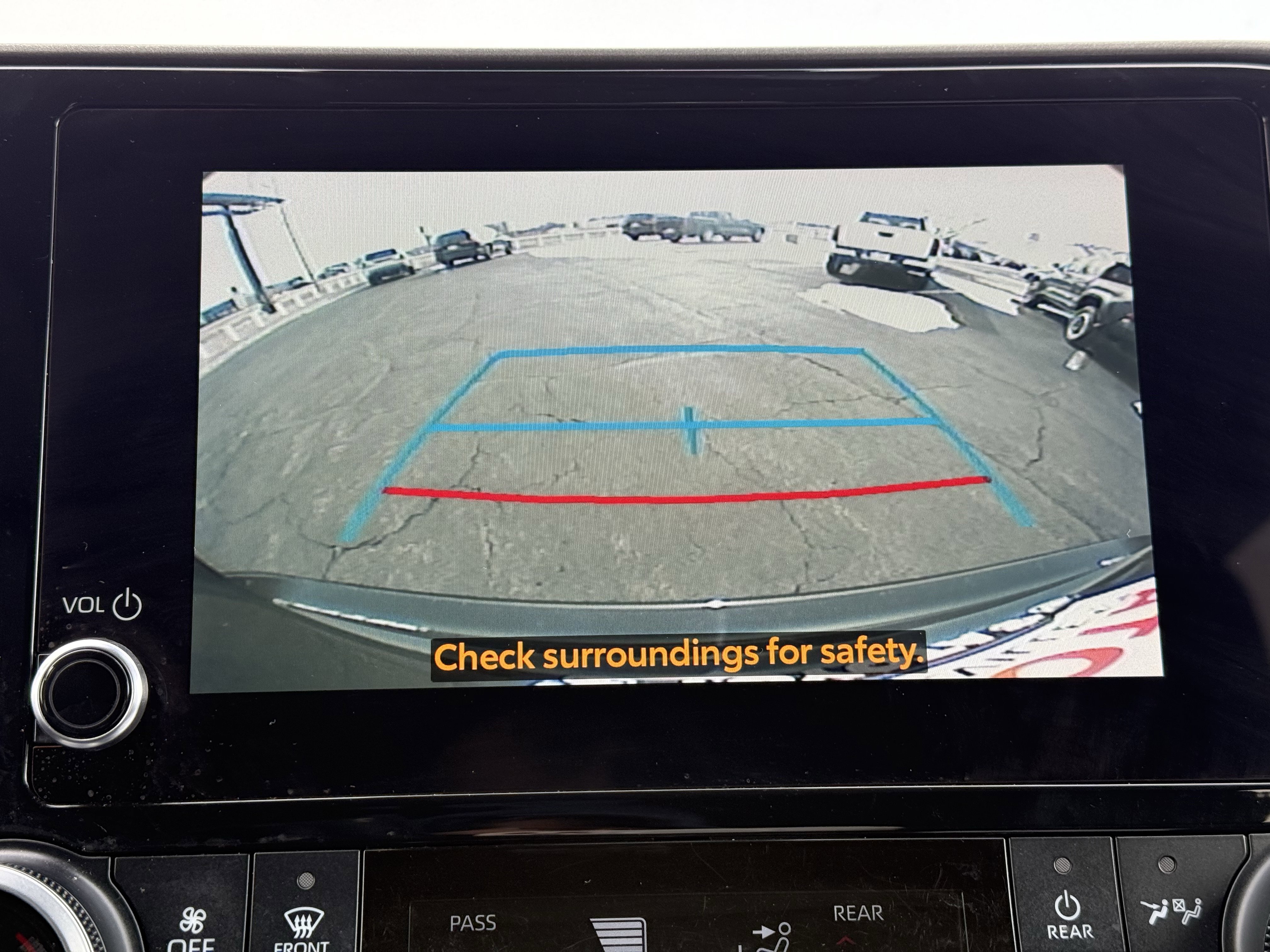 Used 2023 Toyota Highlander XLE image 33