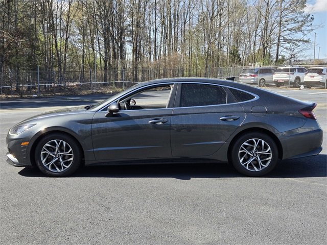 Used 2022 Hyundai Sonata SEL w/ Convenience Package image 2