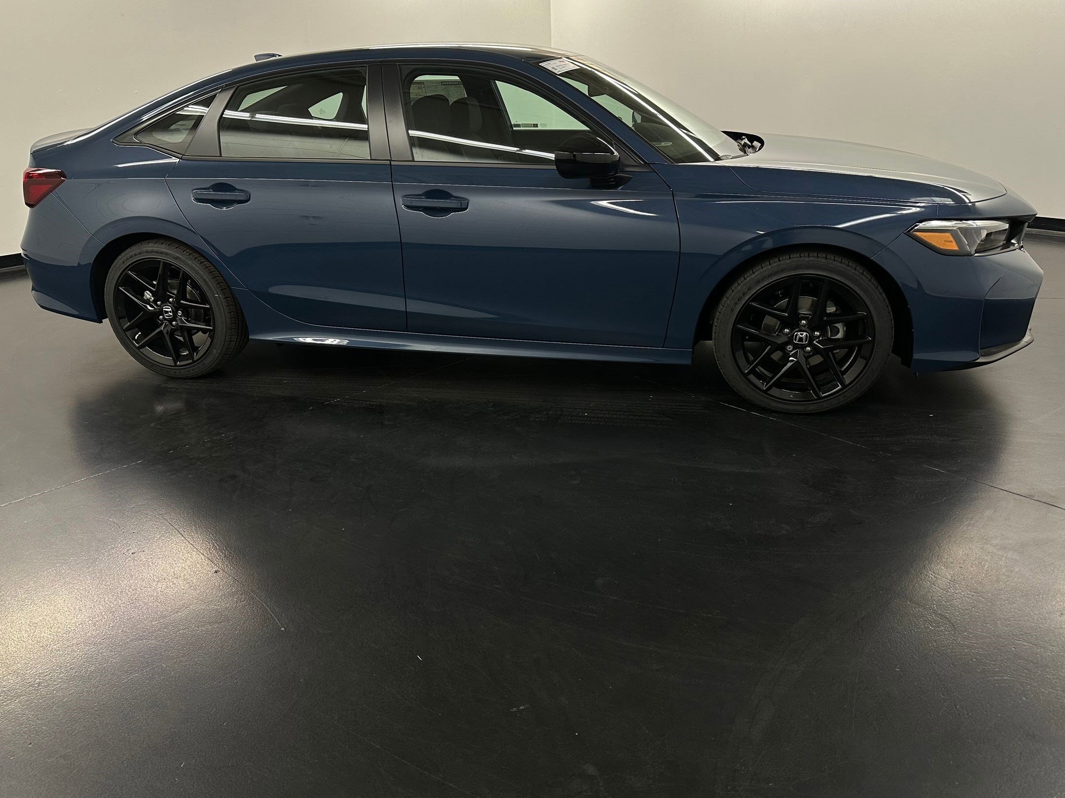 New 2026 Honda Civic FWD Hybrid Sedan image 8