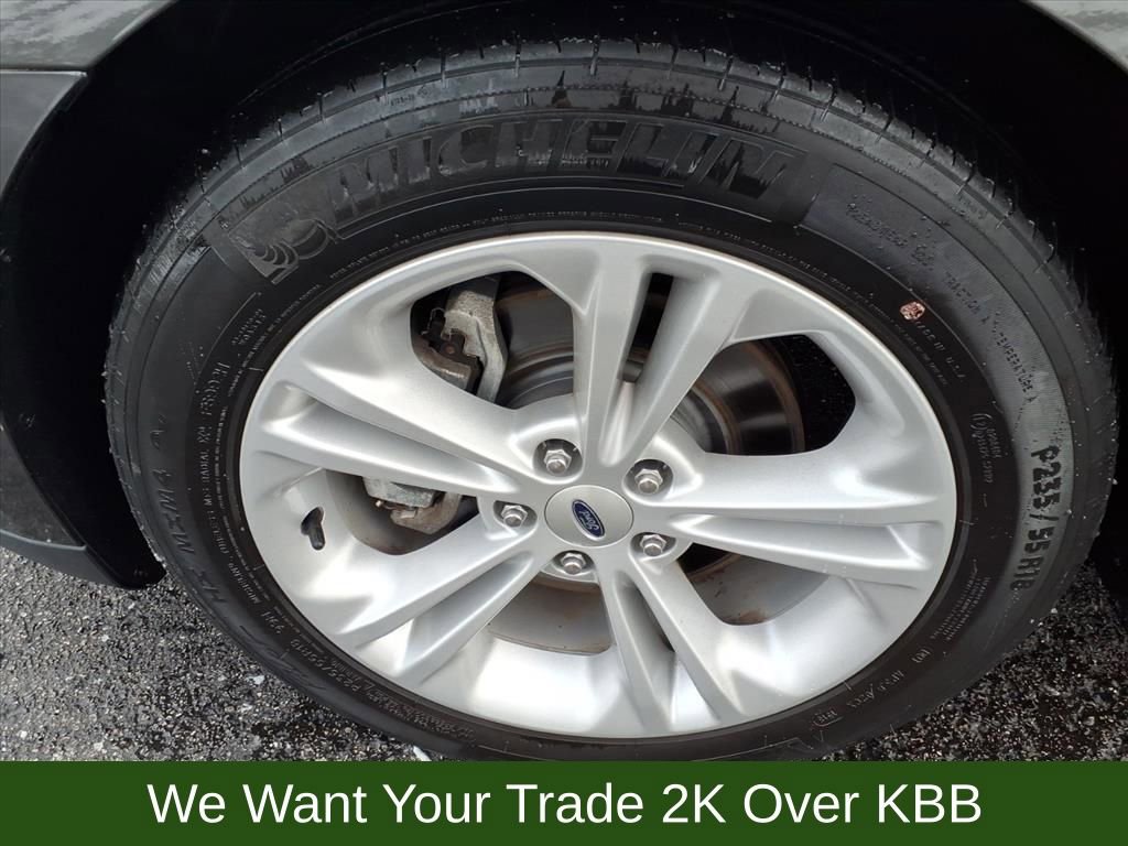 Used 2018 Ford Taurus SE image 31