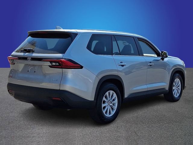 Used 2025 Toyota Grand Highlander AWD image 4