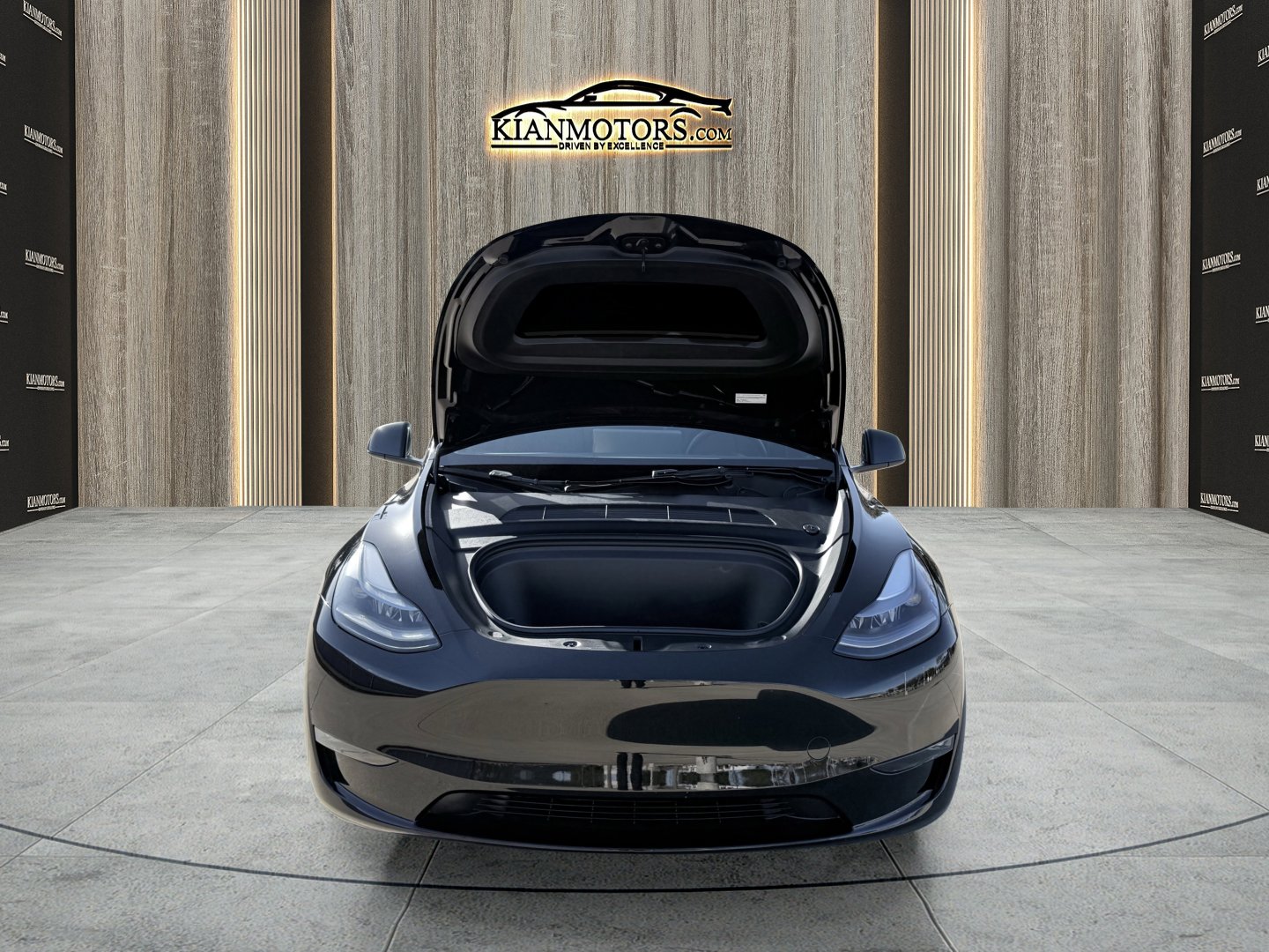 Used 2025 Tesla Model Y Long Range image 15