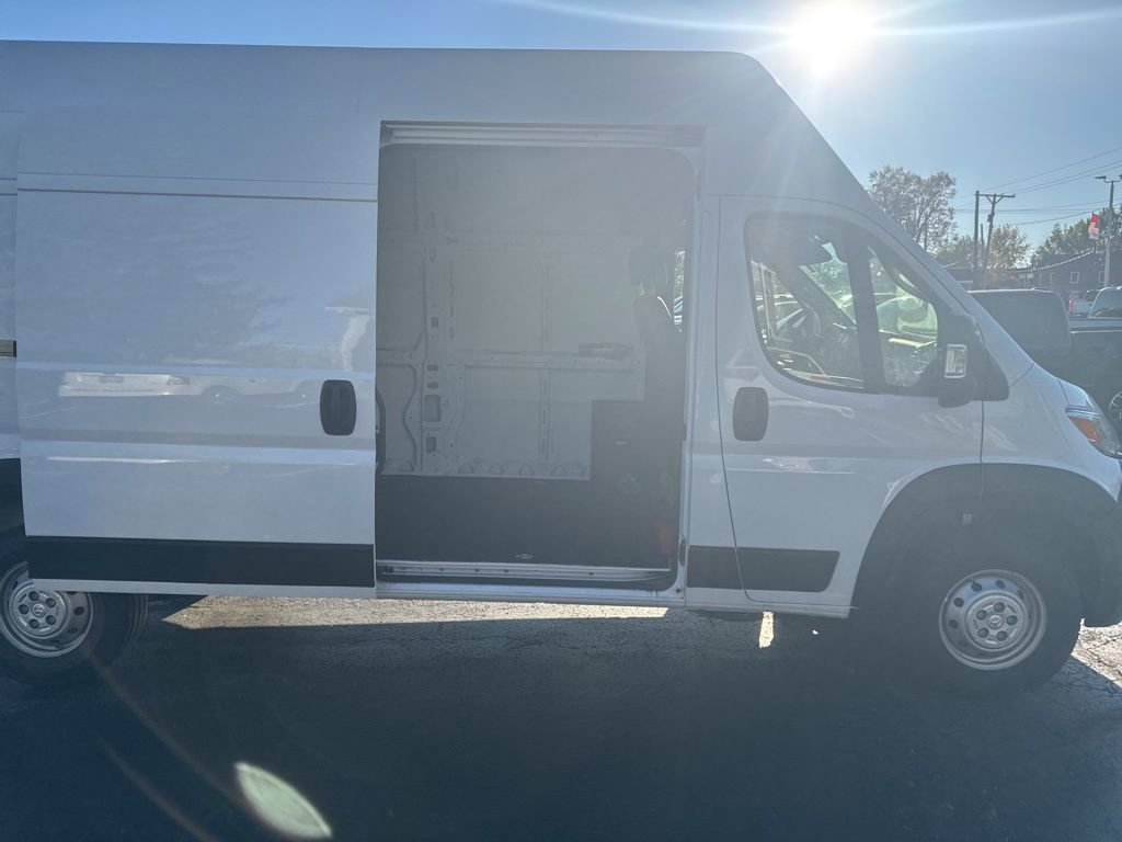 Used 2023 RAM ProMaster 3500 image 31
