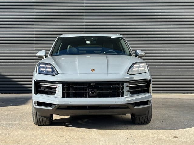 Certified 2026 Porsche Cayenne AWD/4WD image 10