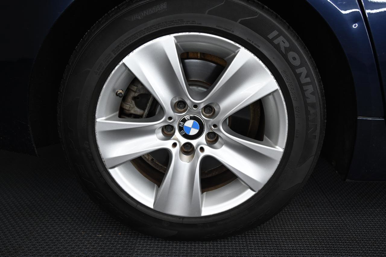 Used 2013 BMW 528i xDrive Sedan AWD/4WD image 43