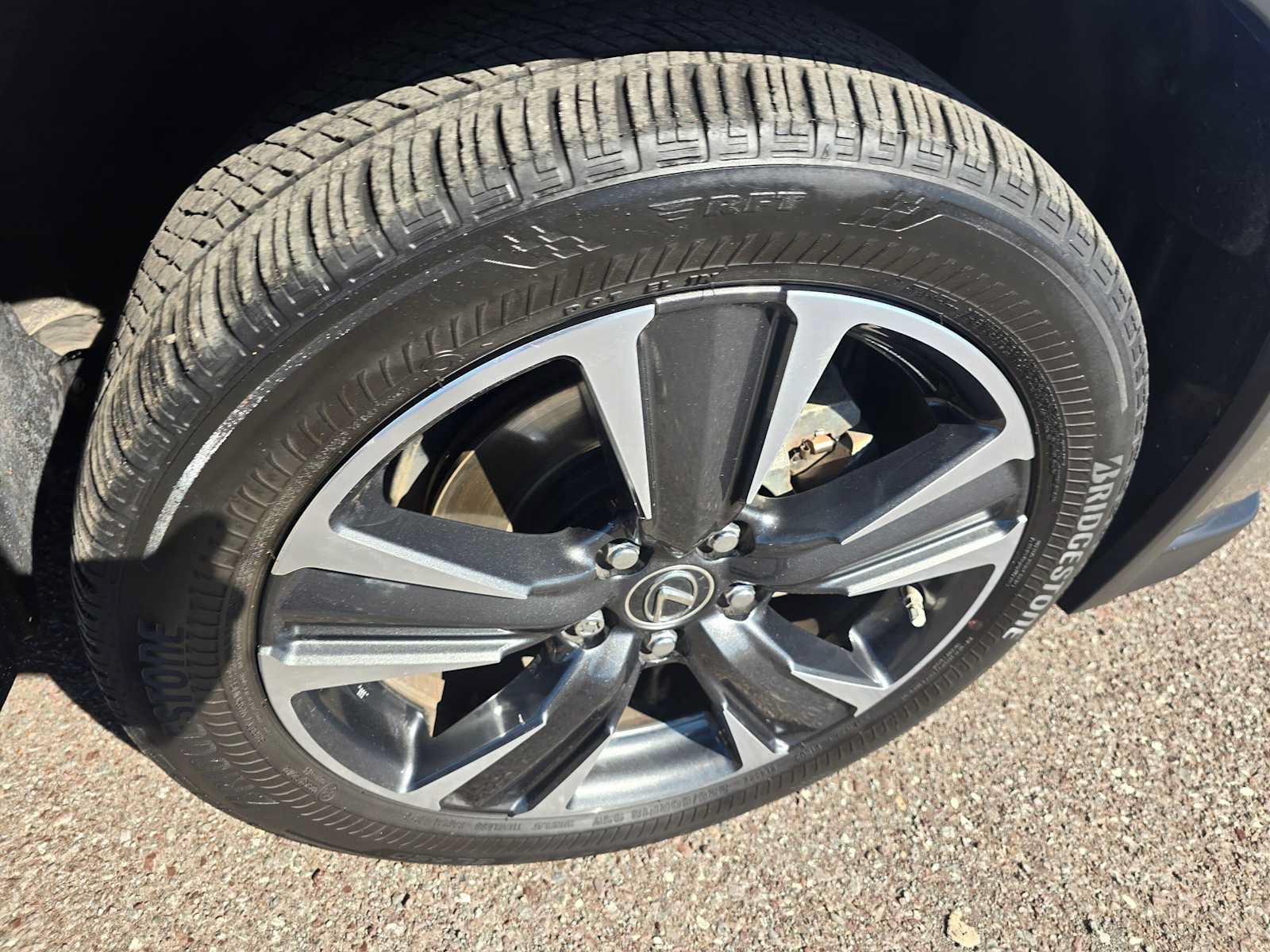 Used 2020 Lexus UX 250h w/ Premium Package AWD/4WD image 9