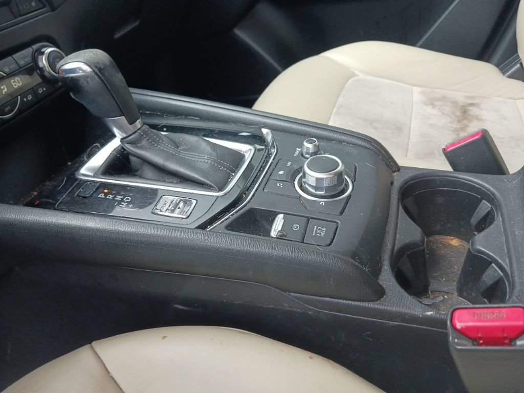 Used 2018 MAZDA CX-5 Touring FWD image 25