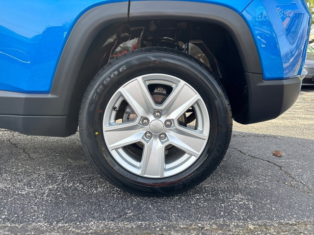 Used 2022 Jeep Compass Latitude w/ Convenience Group image 33