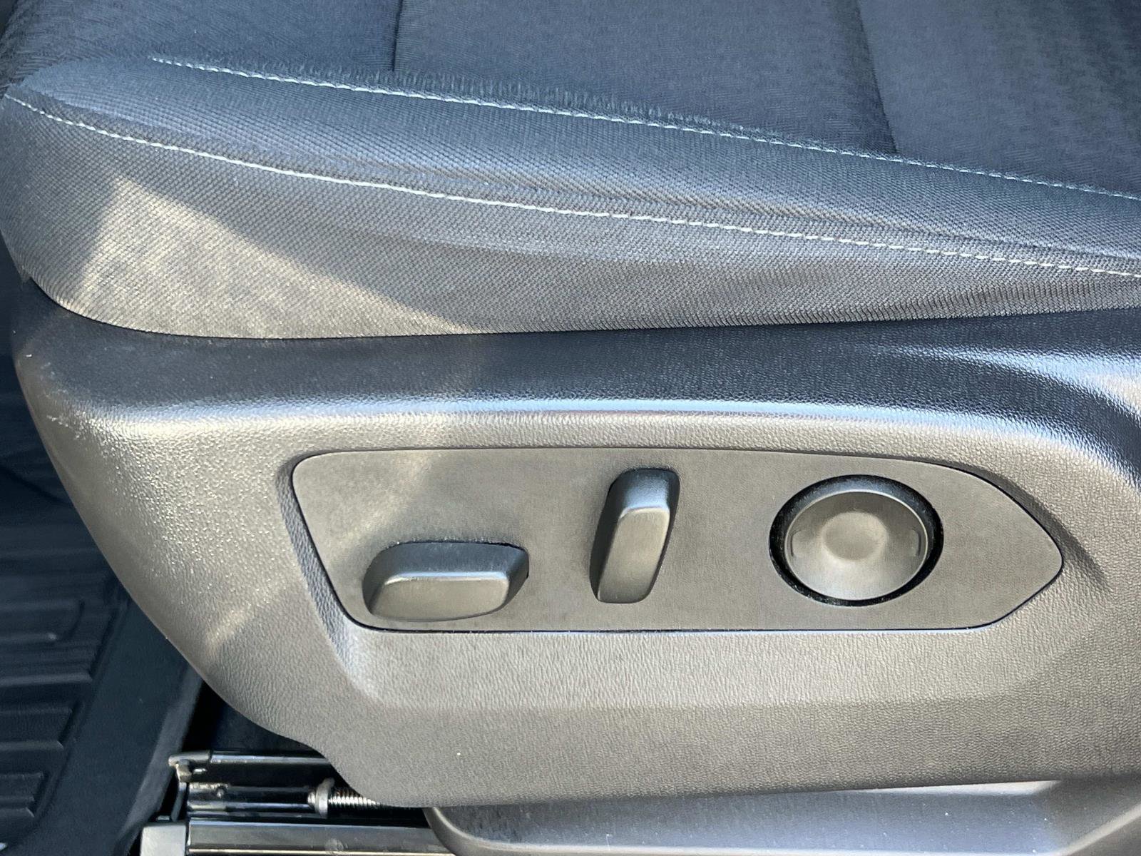 Used 2024 GMC Sierra 1500 Elevation w/ LPO, Elevation Black Package image 18