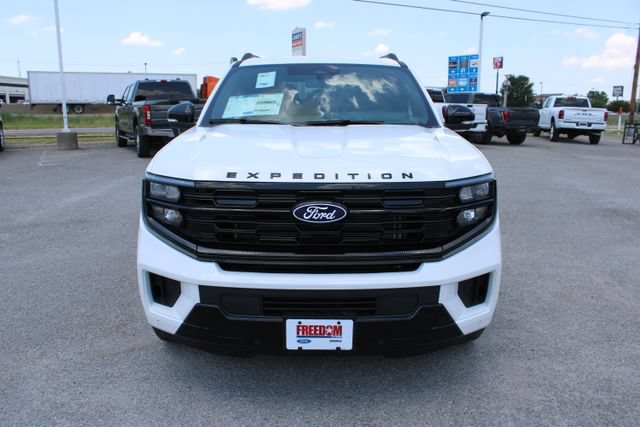 New 2027 Ford Expedition Platinum w/ Stealth Performance Package AWD/4WD image 2