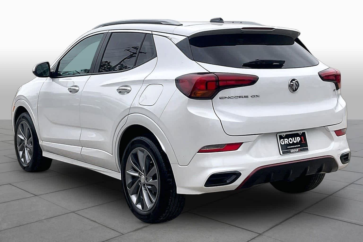 Used 2023 Buick Encore GX Select w/ Sport Touring Package FWD image 12
