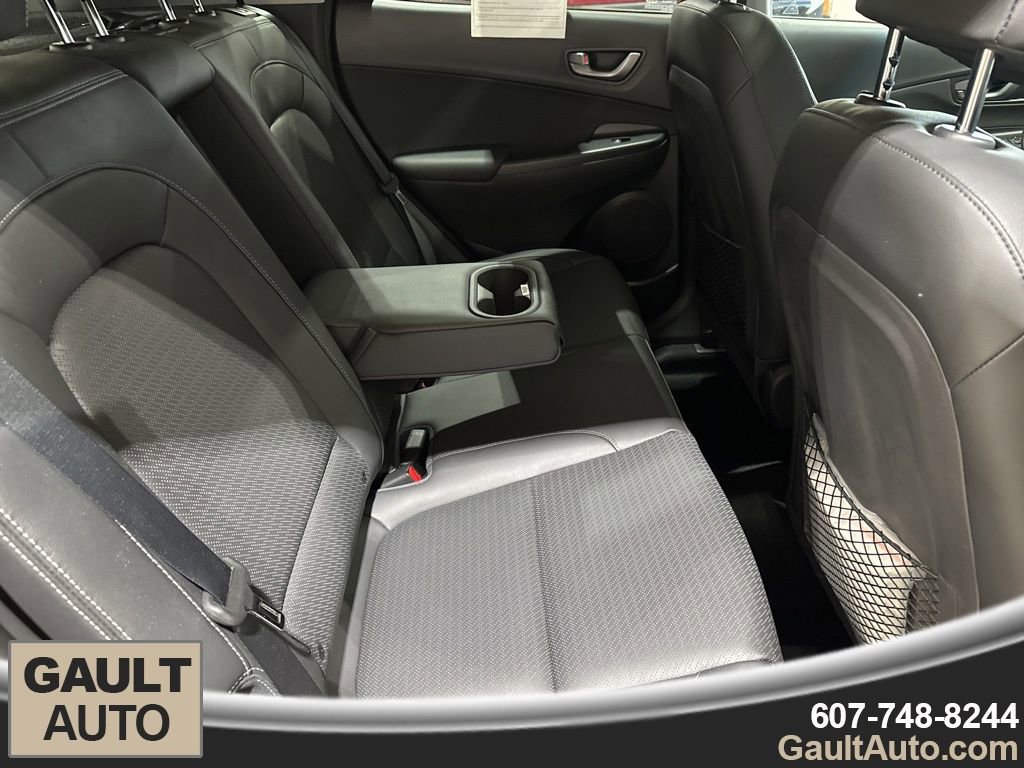 Used 2021 Hyundai Kona Ultimate w/ Cargo Package image 17