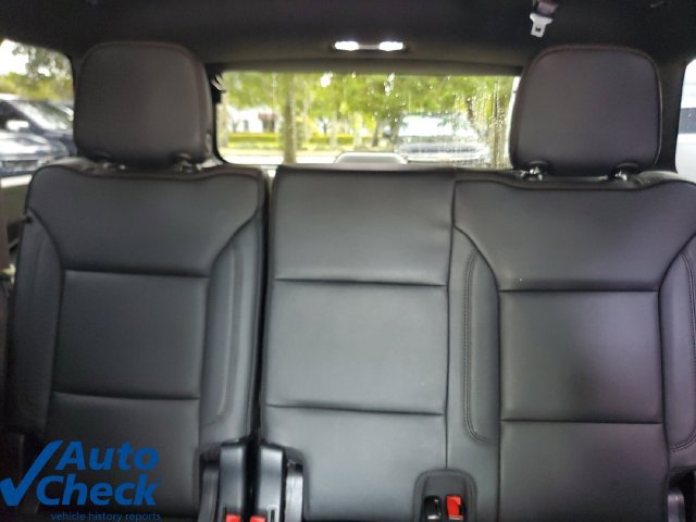 Certified 2023 Chevrolet Suburban High Country RWD image 12