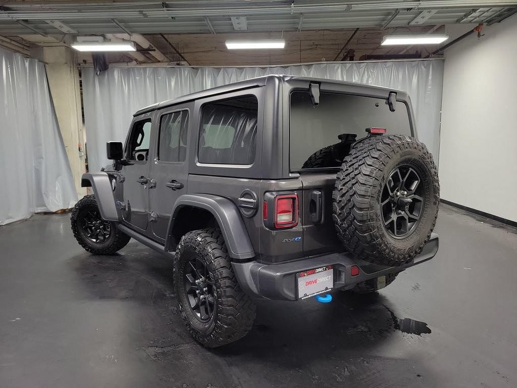 Used 2024 Jeep Wrangler Unlimited AWD/4WD image 6