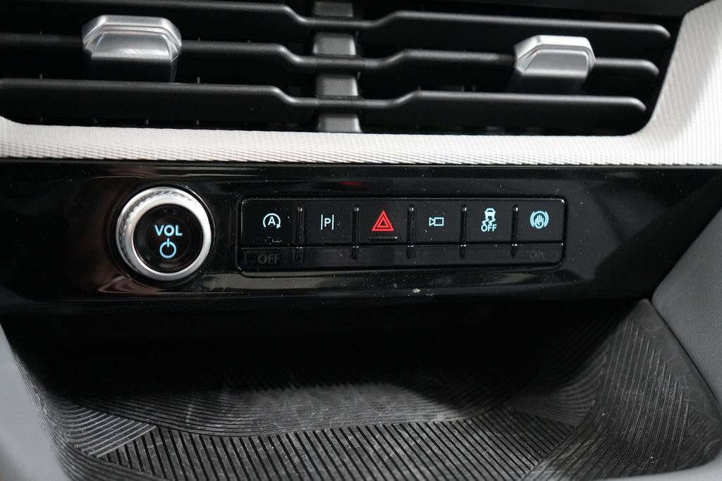 New 2026 Ford Explorer Active w/ Active Comfort Package AWD/4WD image 24