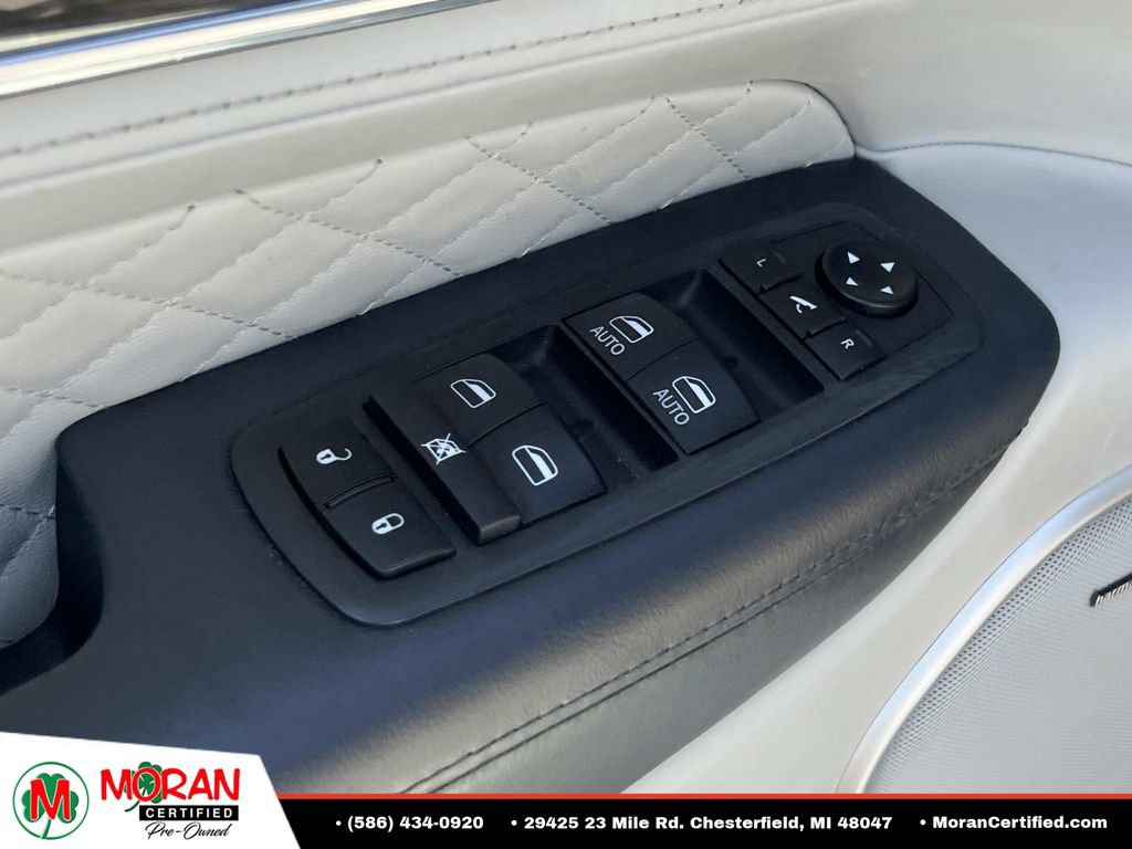 Used 2021 Jeep Grand Cherokee Summit AWD/4WD image 15